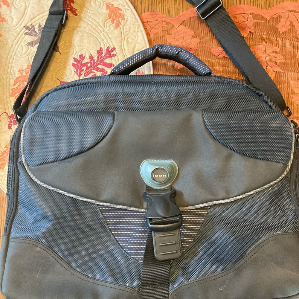 Icon Computer Bag - image 1